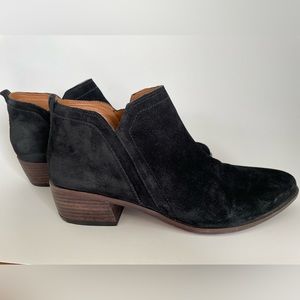 Franco Sarto Black suede booties sz 8